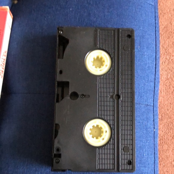 Blazing Saddles VHS tape - Picture 4 of 4